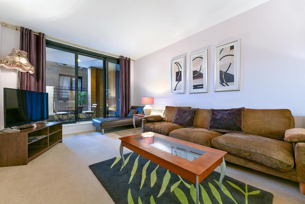 Point West Apartamento *