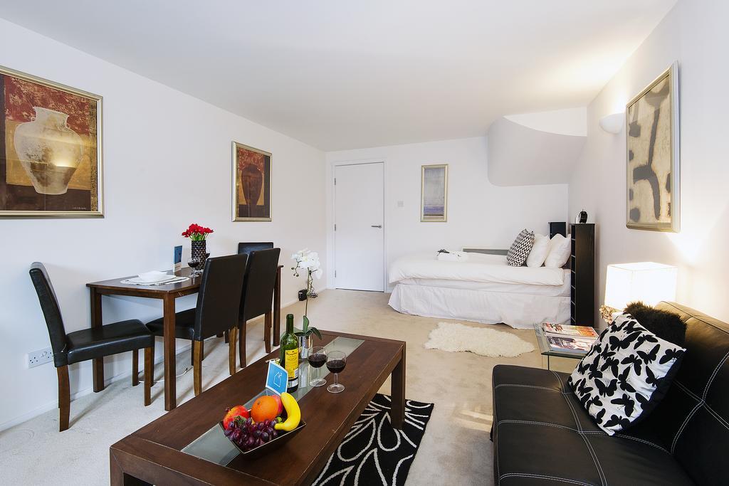 Point West Apartamento Londres
