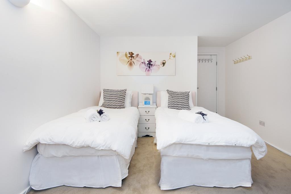 Point West Apartamento Londres